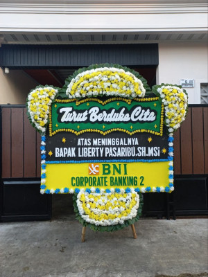 Papan Bunga Duka di Kedungpoh